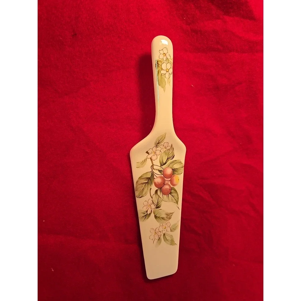 Vintage Ceramic Pie Cake Server, Lovely Apple Flowers 10 In Long Dinner Blossom
